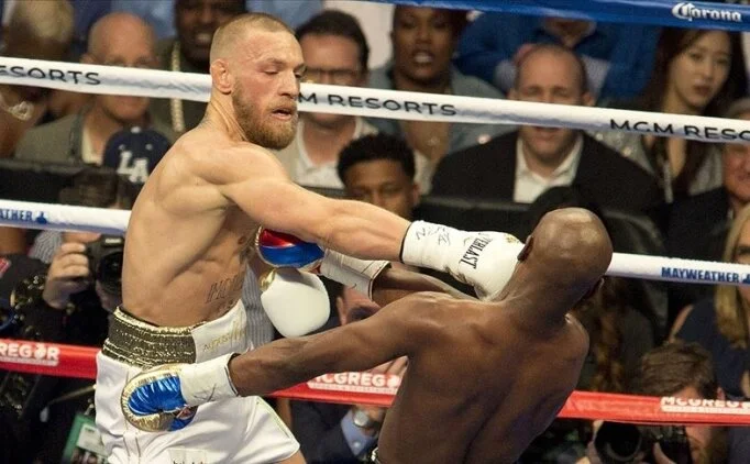 Conor McGregor'dan koronavirüsle mücadele için 1 milyon avroluk yardım