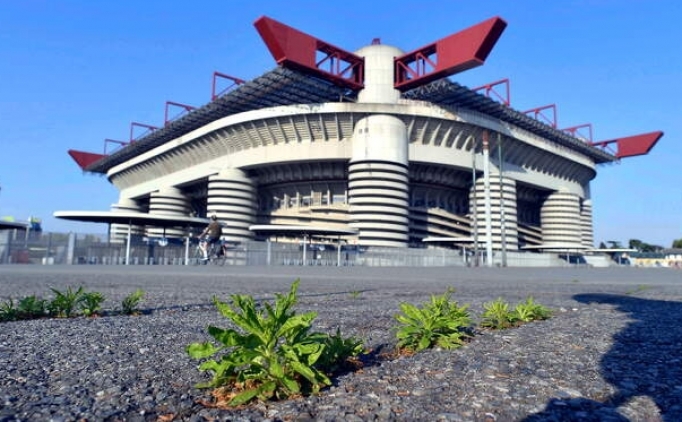San Siro y�k�ma haz�rlan�yor