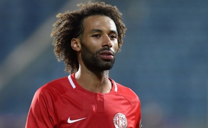 Naz�m Sangare i�in transfer sorusuna yan�t