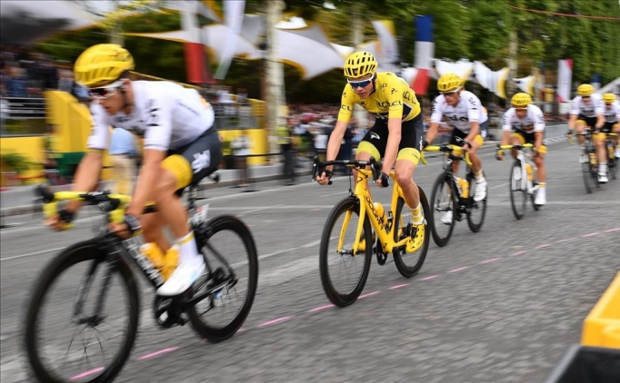 Ineos Bisiklet Tak�m�, ad�n� de�i�tiriyor