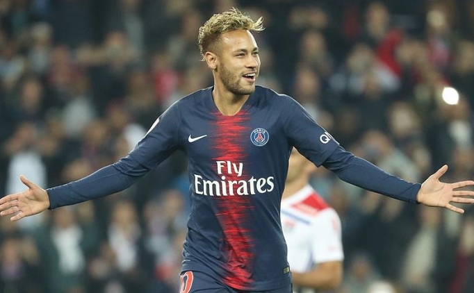PSG'den Neymar a��klamas�: '�ok ciddi de�il'