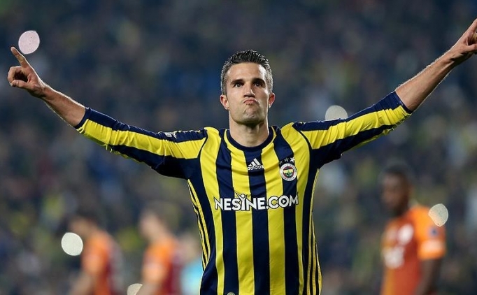 Robin van Persie: 'United'da kalmak istiyordum'