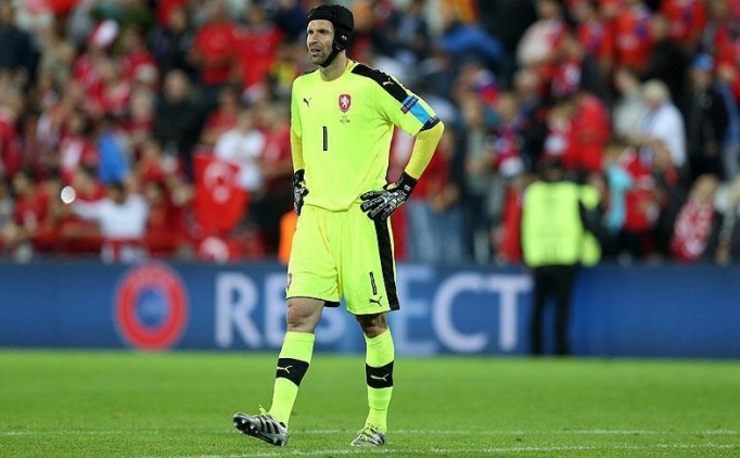 Petr Cech'ten VAR ve penalt kural tepkisi