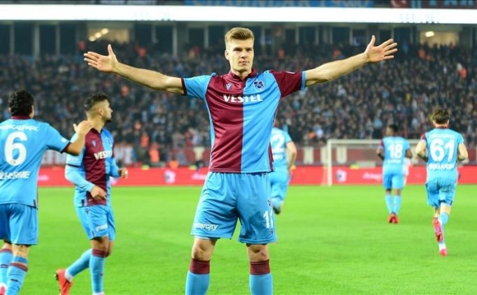 Alexander S�rloth'un son talibi Chelsea