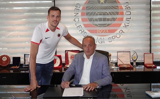 Acun Il�cal�, T�rkiye'den 2 transfer yap�yor