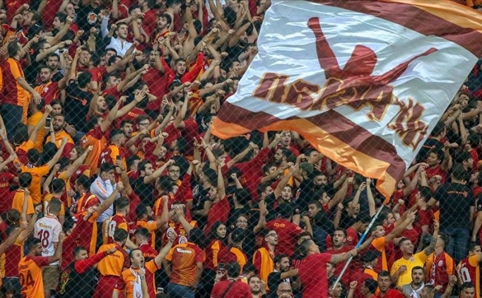 ultrAslan'dan koreografi aklamas