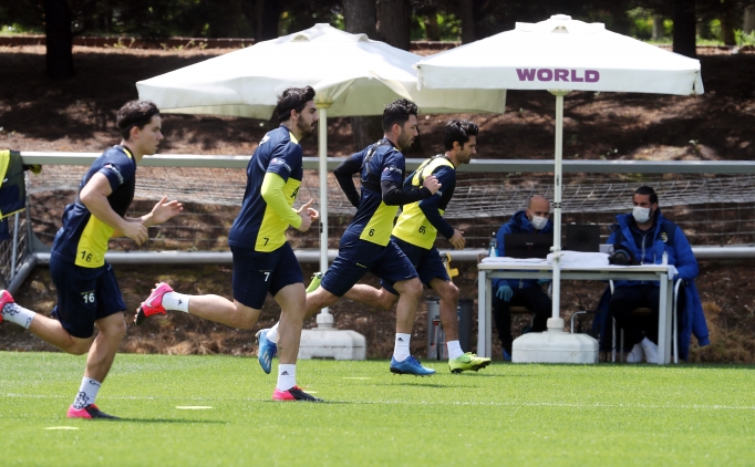 Fenerbahçe'de futbolcuların teknik adam talebi