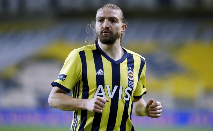 Fenerbahçe'de Caner Erkin ve Mame Thiam'a uyarı