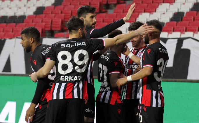 Samsunspor'dan S�per Lig yolunda kritik galibiyet