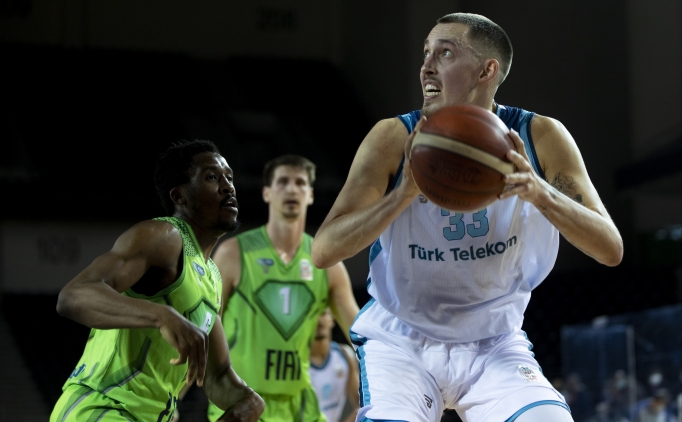 TOFA, Trk Telekom deplasmannda galip