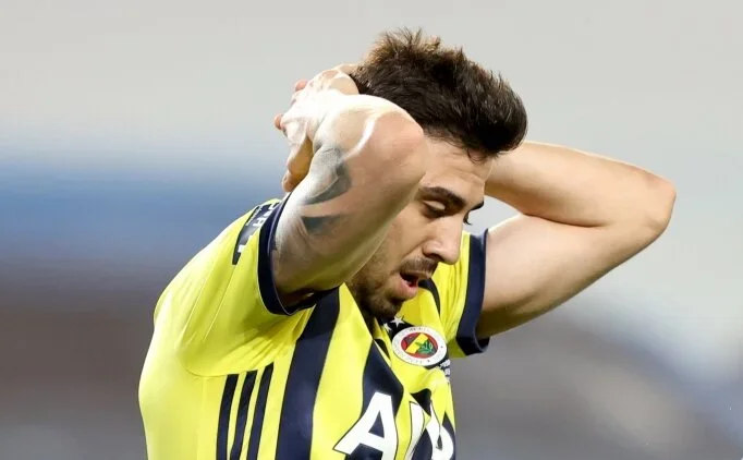 Fenerbahe, tarihi ampiyonluk frsatn elinin tersiyle itti