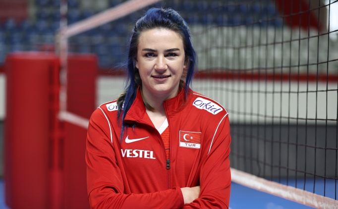 Meryem Boz'un hedefi gen�lere ���k tutmak