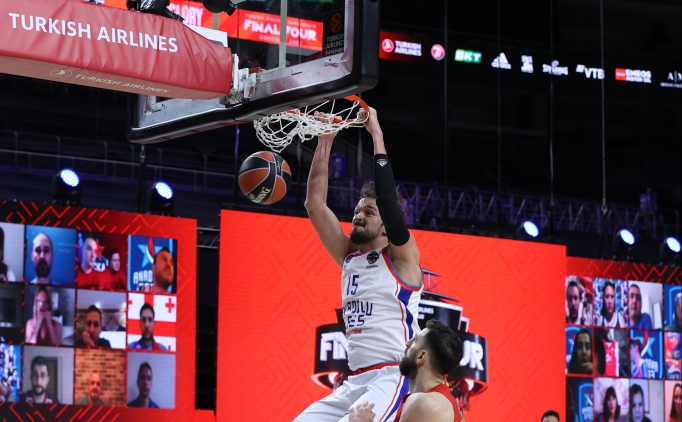 Anadolu Efes, Avrupa'da tarih yazma peinde