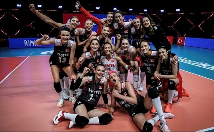 A Milli Kad�n Voleybol Tak�m� �in ile kar��la�acak