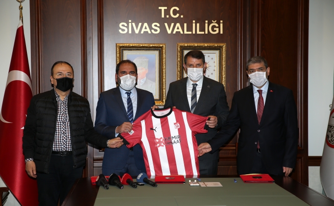 Sivasspor Kul�b�, Yeni 4 Eyl�l Stadyumu'nu kiralad�