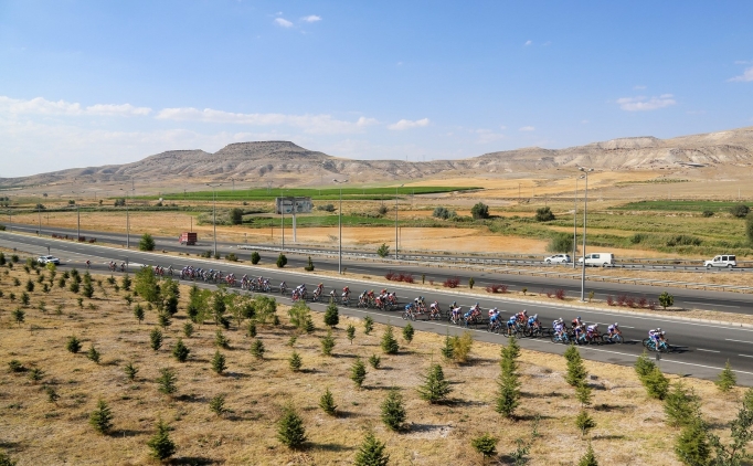 Bu yaz Erciyes'e d�nyan�n d�rt bir yan�ndan bisiklet sporcusu gelecek