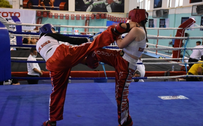 T�rkiye Ferdi Kick Boks �ampiyonas� sona erdi