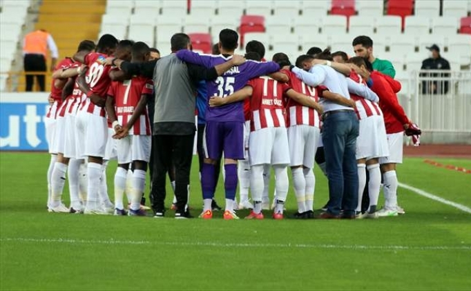Sivasspor - Kopenhag: �lk 11'ler