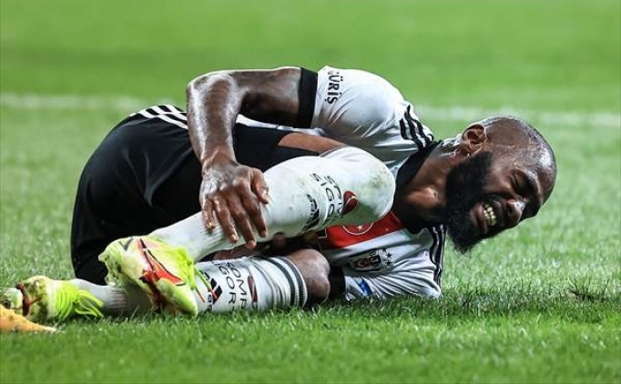 N'Koudou, Fransa'da ameliyat oldu