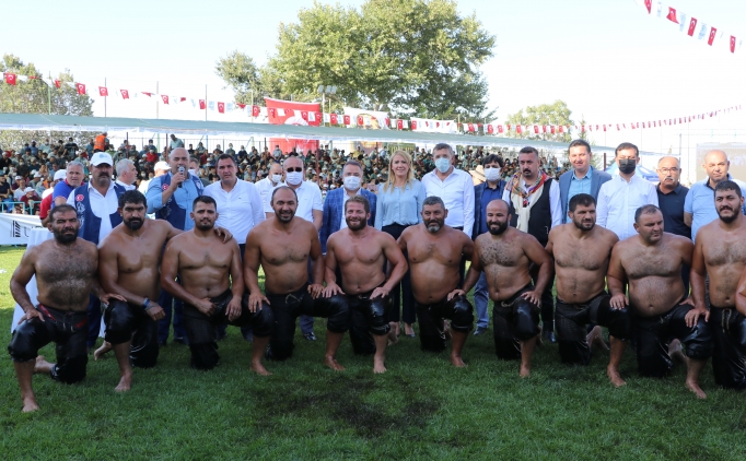 Merkezefendi'de ba�pehlivan Ali G�rb�z