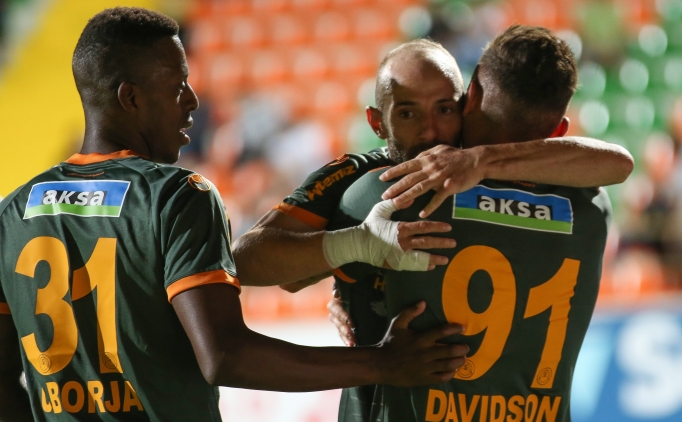 Alanyaspor, Korkmaz ile �ahland�