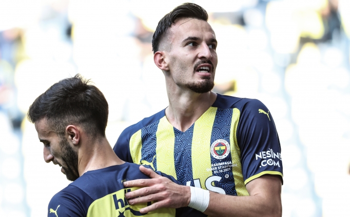 Fenerbahe, araya lider gitti!