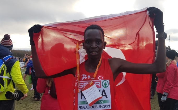 Milli atlet Aras Kaya'dan rlanda'da gm madalya