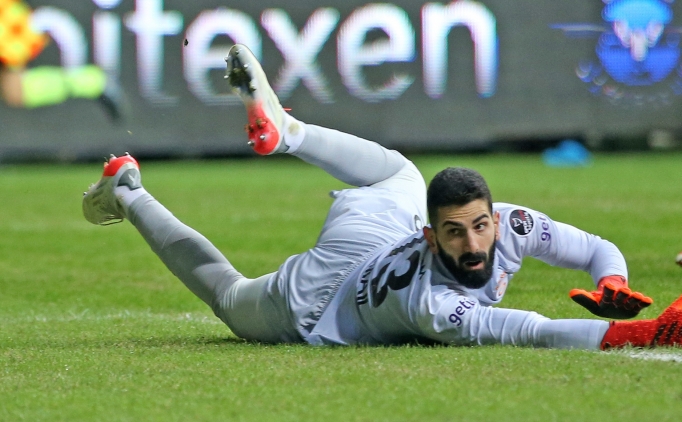 �smail �ipe kaleyi devrediyor