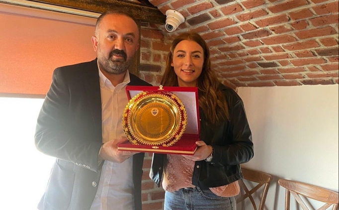 Kastamonu Belediyespor, Nina Zulic ile yollarn ayrd