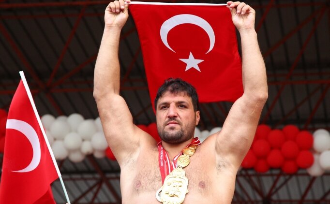 Recep Kara, K�rkp�nar i�in kay�t yapt�rd�!
