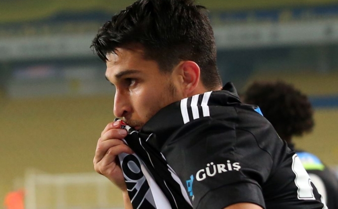 Her yerin adam�; Kaptan Necip Uysal