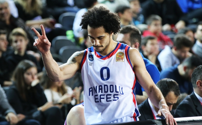 Anadolu Efes, EuroLeague'de sezonu �spanya'da a�acak
