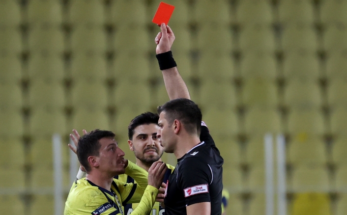 MHK, Erkan �zdamar ve �mit �zt�rk'� ma�tan ald�!