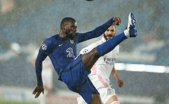 Antonio R�diger, Chelsea'den y�ll�k 15 milyon sterlin istedi!