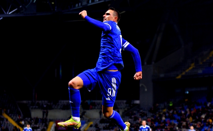 Galatasaray'�n eski y�ld�z� �nerdi, Terim izlemeye ald�