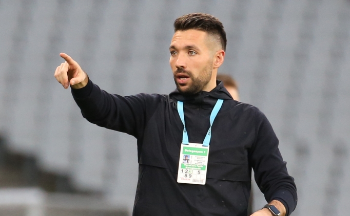 'Karag�mr�k, Farioli ile yollar�n� ay�rd�'