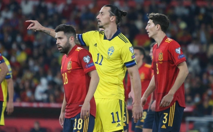 Ibrahimovic: 'Evet bilerek yapt�m ve hatal�y�m ama yine yapar�m'