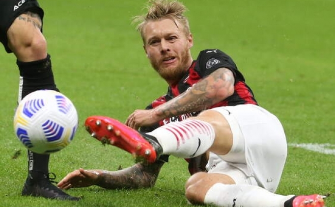 Simon Kjaer Milan'�n yeni kaptan� oluyor