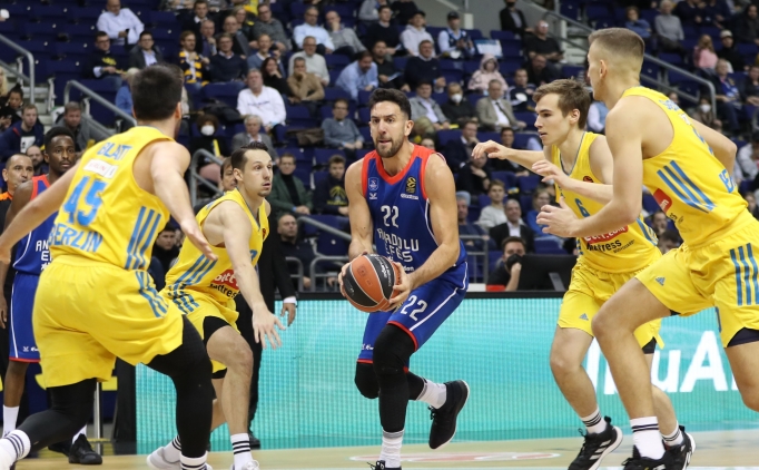 Anadolu Efes, 419. zafer iin sahaya kyor