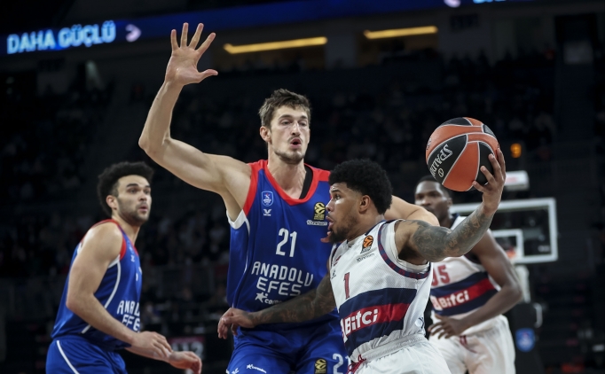 Anadolu Efes, Avrupa'da 744. ma��na ��k�yor