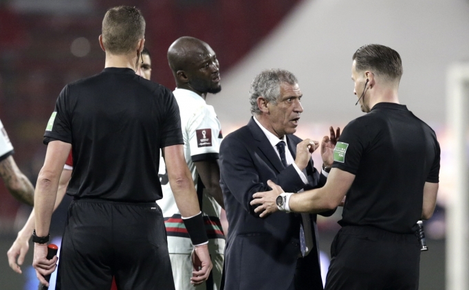 Olay hakem, Portekiz'den �z�r diledi!