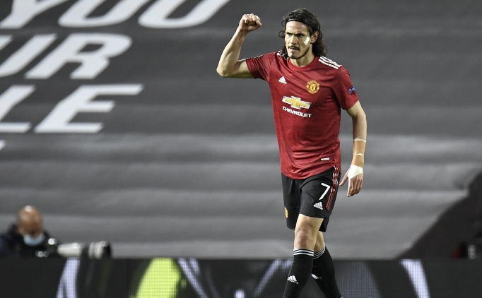 Manchester United, Cavani'yi brakmak istemiyor!