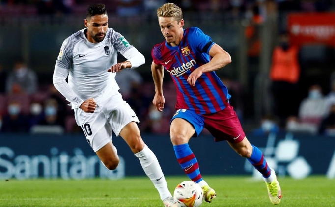 Barcelona 1 puan� 90'da kurtard�