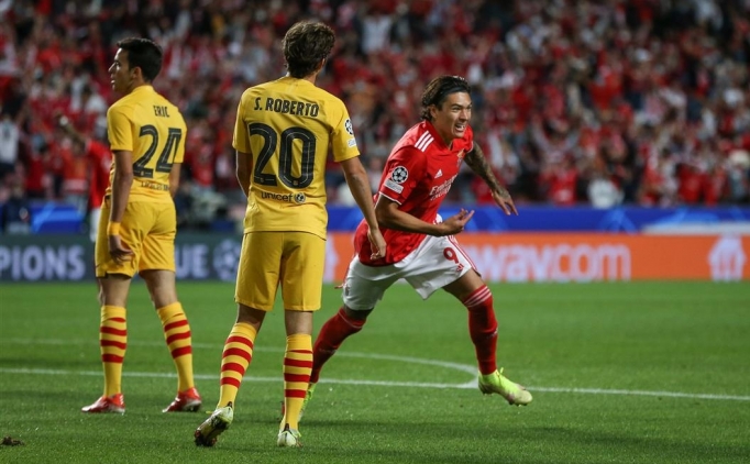 Barcelona bu kez Benfica'ya 3-0'la boyun edi