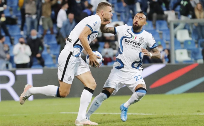 Inter geriden gelerek Sassuolo'yu malup etti