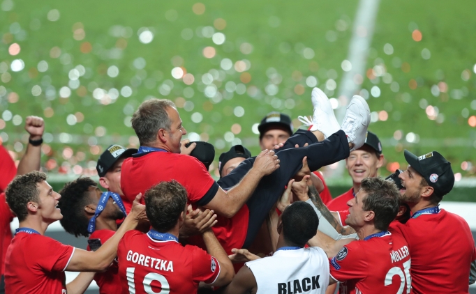 Bundesliga'da Bayern M�nih �ampiyon!