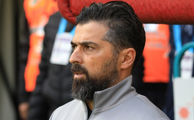 �lhan Palut: 'Yenildik diye panik yapmayaca��z'