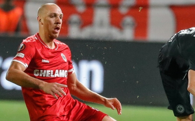 Fenerbah�e'den gidenler co�tu!