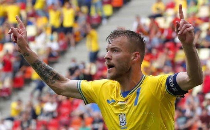 Fenerbah�e'de Yarmolenko a�k� bitmiyor