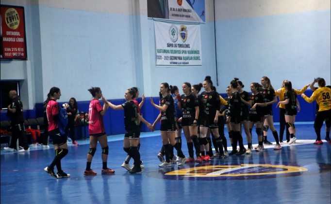 Hentbol'da Yenimahalle Belediyespor, Kristianstad'e yenildi